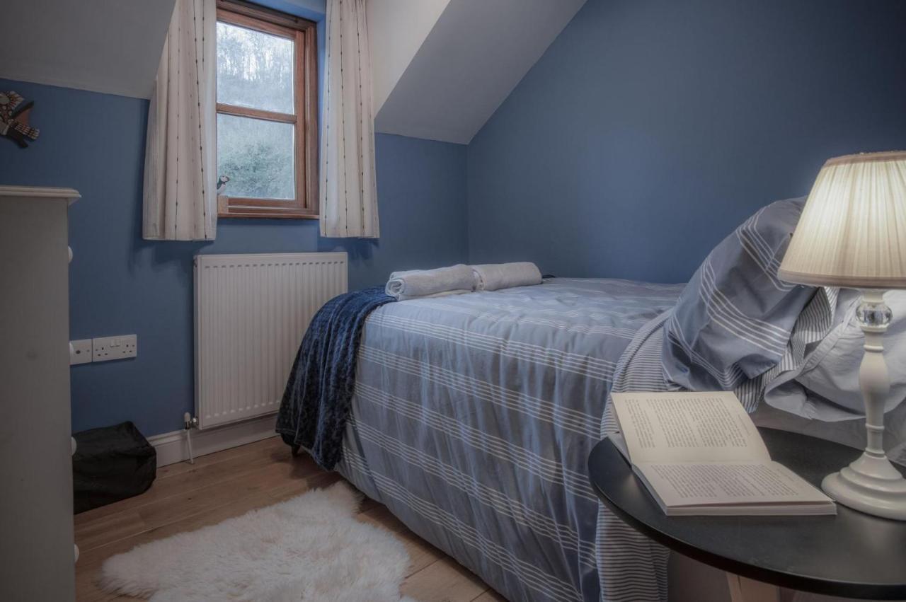 Llais Afon - 3 Bedroom Holiday Home - フィッシュガード エクステリア 写真