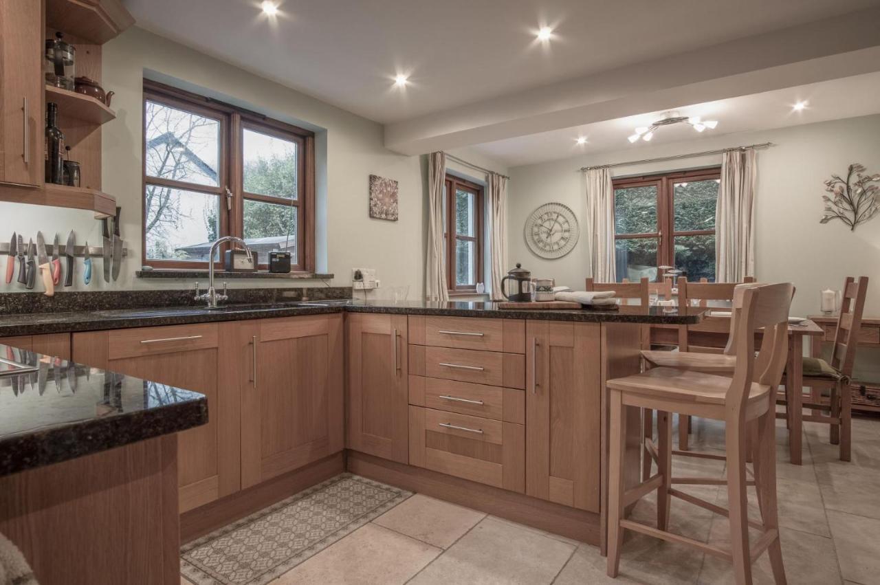 Llais Afon - 3 Bedroom Holiday Home - フィッシュガード エクステリア 写真