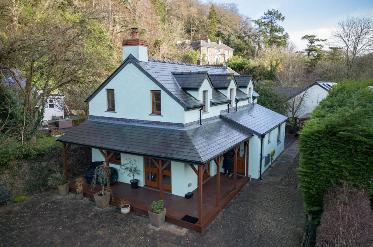 Llais Afon - 3 Bedroom Holiday Home - フィッシュガード エクステリア 写真