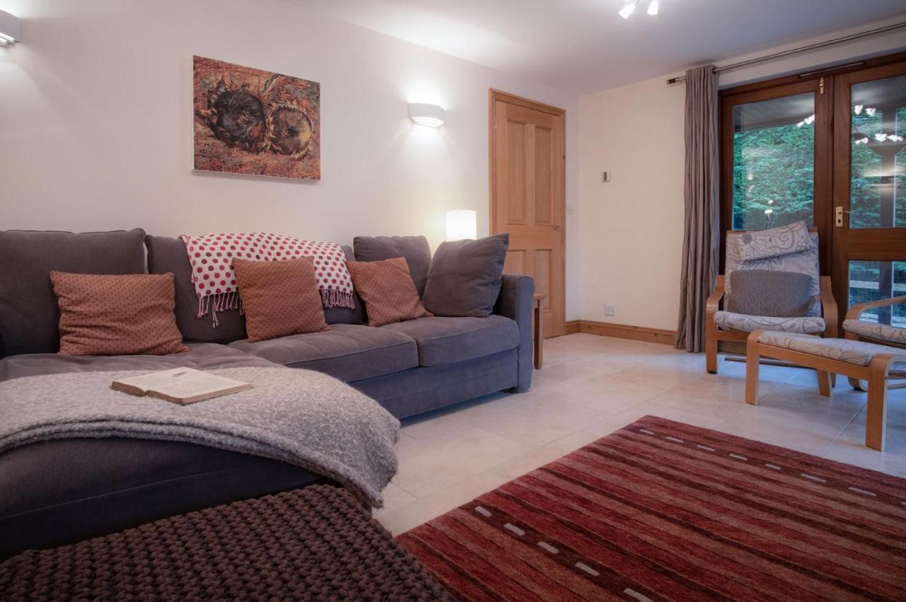 Llais Afon - 3 Bedroom Holiday Home - フィッシュガード エクステリア 写真