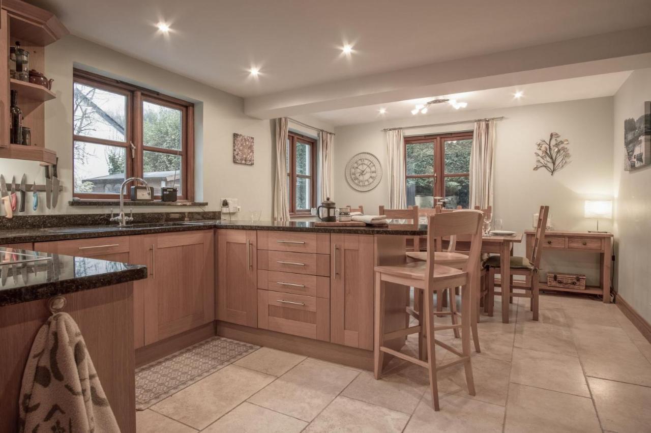 Llais Afon - 3 Bedroom Holiday Home - フィッシュガード エクステリア 写真