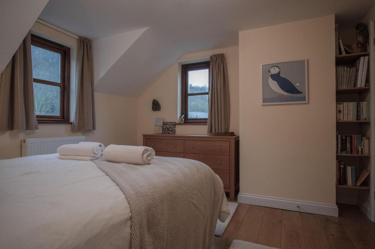 Llais Afon - 3 Bedroom Holiday Home - フィッシュガード エクステリア 写真